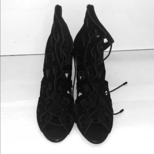 Joie black lace hell shoes